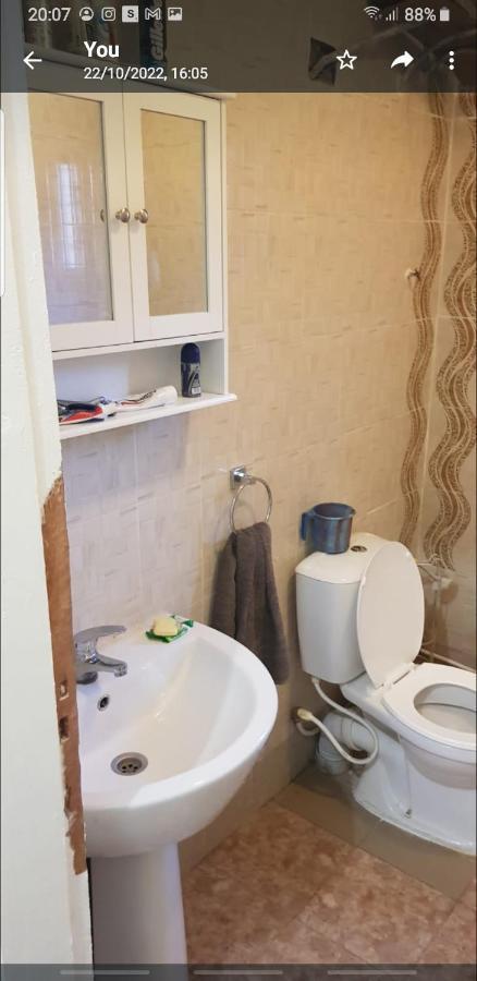 The Bb'S Apartment Brusubi Екстериор снимка